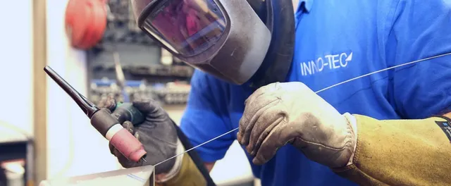 Lassen bij Fijn Mechanisch Centrum